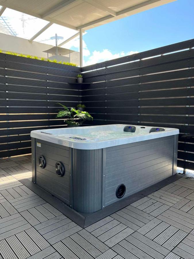 Loft Greece - Enjoy Our Jacuzzi *