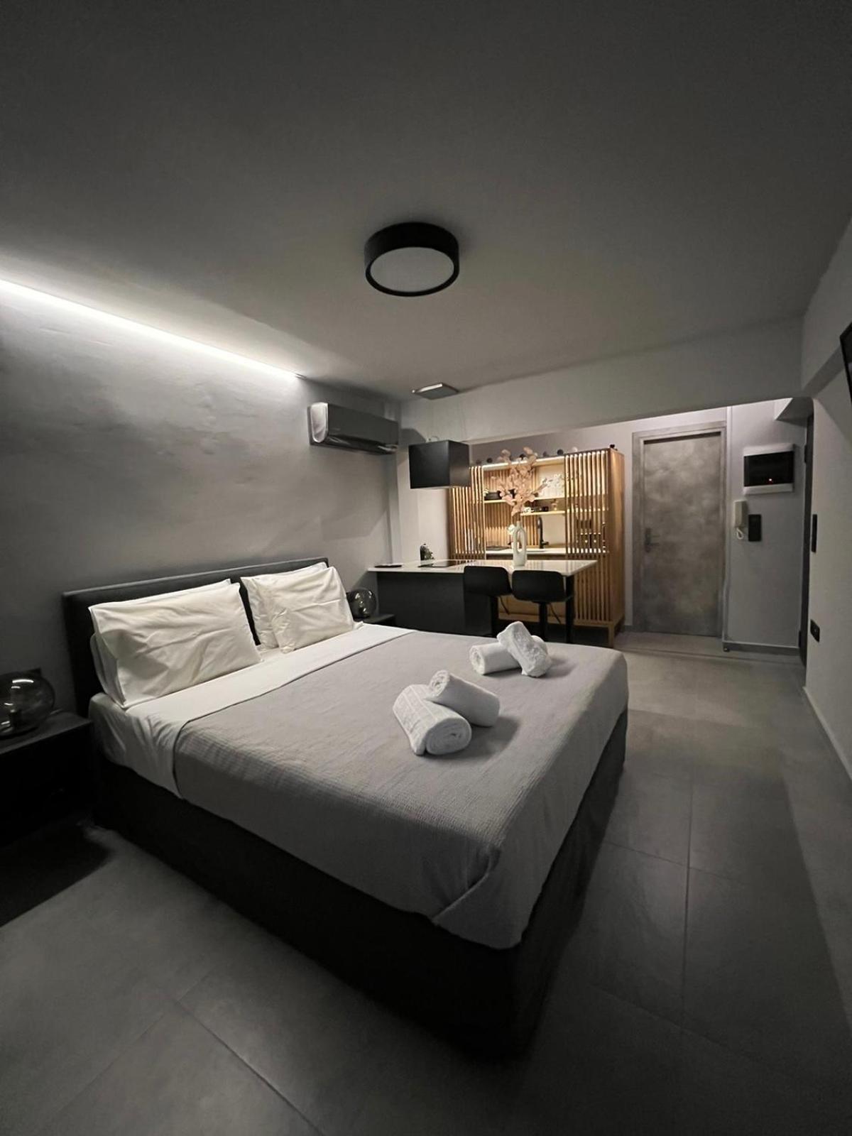 Apartamento Loft Greece - Enjoy Our Jacuzzi Kalamata